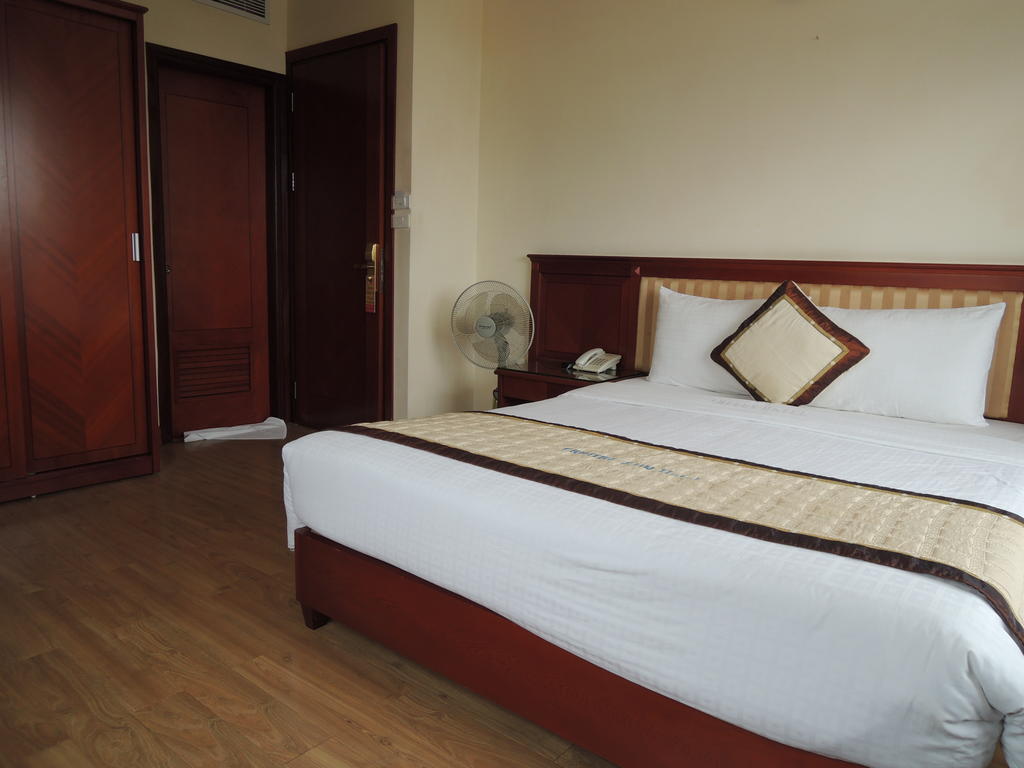 Satel Hotel Hanoi Zimmer foto